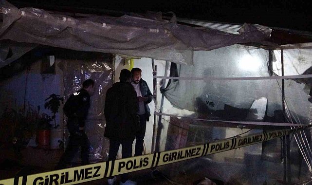 Genç kadın evde silahla göğsünden vurulmuş halde ölü bulundu