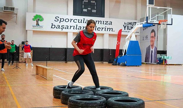 Gençler, hayallerine Şehitkamil'de hazırlanıyor