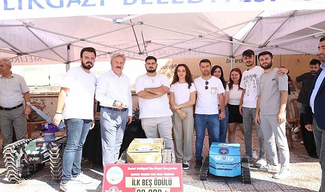 Gençlerin geleceği Melikgazi'nin destekleriyle yükseliyor