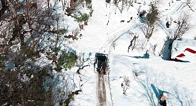 Giresun'un yüksek kesimlerinde karla mücadele sürüyor