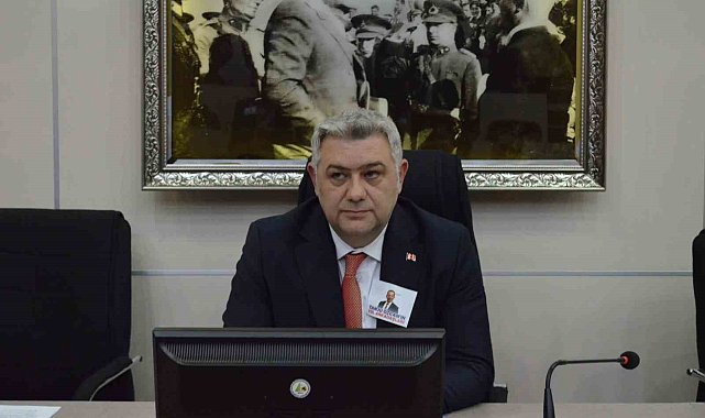 Görevden uzaklaştırılan Tanju Özcan'ın yerine yeni başkanvekili seçildi
