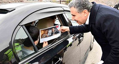 Gümüşhane Valisi Atay, bayram öncesi trafik denetimlerine katıldı