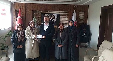 Hafızlık eğitimi öğrencilerinden Filistin'e bağış