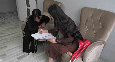 Hayata iki kez tutundu, şimdi adım atmak istiyor