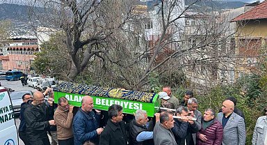 Hayatını kaybeden gazeteci Fazıl Tunç son yolculuğuna uğurlandı