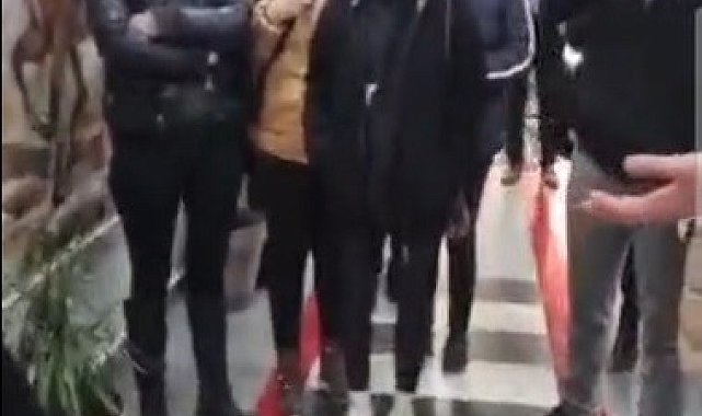 Hayvan barınağındaki şok görüntüler sonrası hayvanseverler belediyeyi bastı