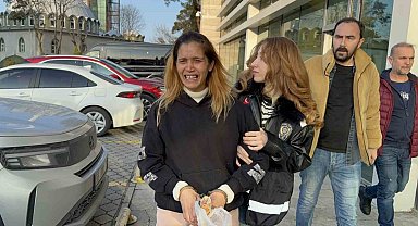 Hırsızlık suçundan 60 kaydı bulunan 8 çocuk annesi kadın tutuklanınca ağlayarak cezaevine götürüldü