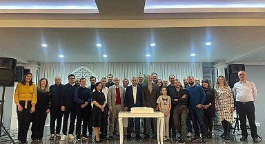 İftar programında bir araya gelen Egekent ailesi Tıp Bayramını kutladı