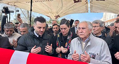 İlber Ortaylı için Fatih Camii'nde cenaze töreni düzenleniyor