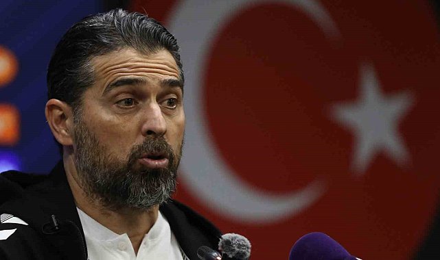 İlhan Palut: "Penaltı inşallah doğrudur"