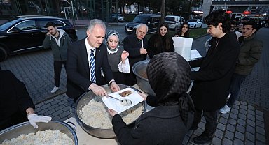 İnegöl Belediyesi'nden fakülte bahçesinde iftar bereketi