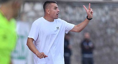 İnegölspor hocasıyla yolları ayırdı