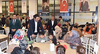 İpekyolu Kaymakamı Gilan vatandaşlarla iftar sofrasında buluştu