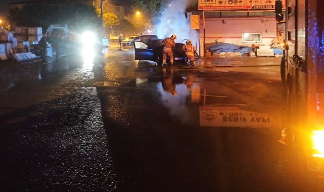İskenderun'da otomobil yangını