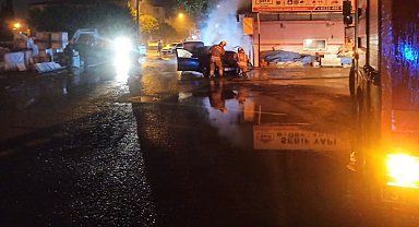 İskenderun'da otomobil yangını