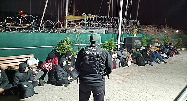 İzmir'de 28 düzensiz göçmen yakalandı