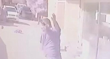 İzmir'de alacak verecek kavgası kanlı bitti: 1 yaralı