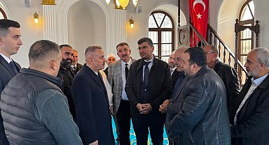 İzmir'de restore edilen tarihi Asmalı Mescit Camii ibadete açıldı