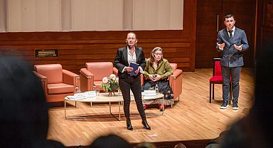 İzmir'de "Eşit ve Erişilebilir Yaşam" buluşması