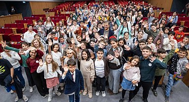 İzmir'de kadın ve çocuk odaklı sosyal politikalar güçleniyor