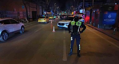 Kadıköy'de denetimler sürüyor: 50 araç men edildi