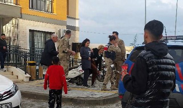 Kadın hırsızlar jandarmaya yakalandı