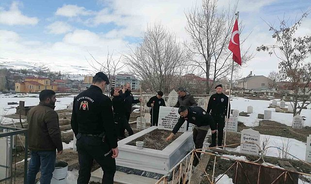 Kahraman şehitlerimizin aziz hatırasına sahip çıktılar