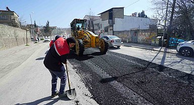 Kahramanmaraş'ta yol onarım ve yapım çalışmaları
