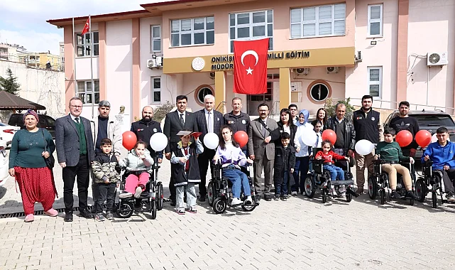 Kahramanmaraş'ta hayırsever polis memurundan özel öğrencilere anlamlı destek