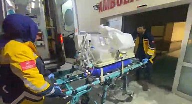Kalp anomalisi tespit edilen bebek uçak ambulansla Konya'ya sevk edildi
