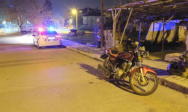 Karaman'da polis ve motosikletli arasında yaşanan kovalamaca film sahnelerini aratmadı