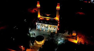 Karapınar'da Kadir Gecesi coşkusu