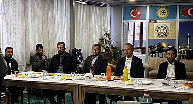 Kaymakam Akın öğrencilerle iftarda buluştu