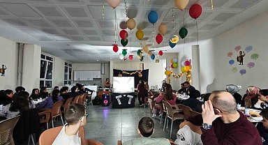 Kaymakam Dalak, miniklerle aynı sofrada oruç açtı