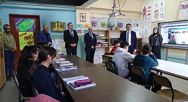 Kaymakam Muhammed Evlice'den Kalabak okullarına ziyaret