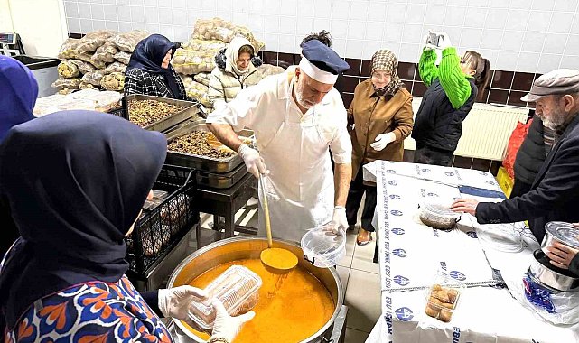 Kent Konseyi Kadın Meclisi'nden iftar dayanışması