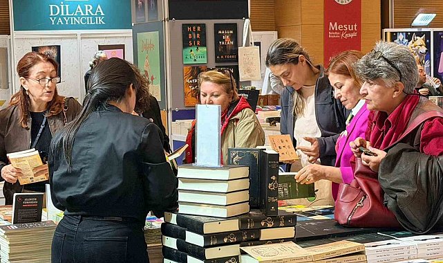 Kepez Kitap Fuarı kapılarını açtı: Edebiyat dolu 10 gün başladı