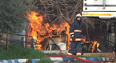 Kilis'te STK'ya ait prefabrik yapıda yangın