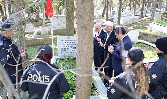Kırklareli'nde şehit polis İbrahim Çınar kabri başında anıldı
