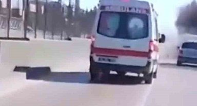 Kırmızı ışığı son anda fark eden araçlar zincirleme kazaya neden oldu