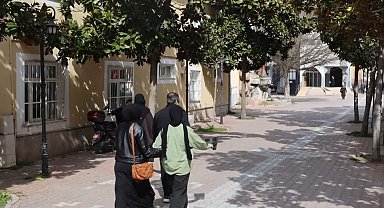 Kırşehir'de tarihi çarşılar bayrama hazır