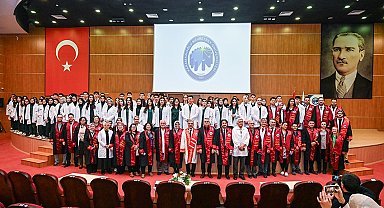 KMÜ'de tıp bayramı ve beyaz önlük giyme töreni düzenlendi