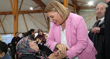 Kocaeli İzmit'te yüzlerce kişi aynı sofrada buluştu