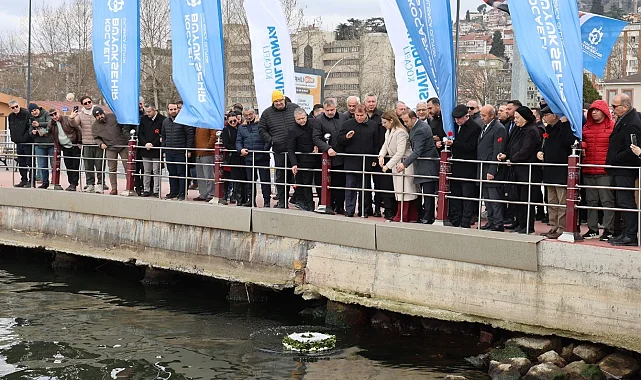 Kocaeli, Üsküdar Vapuru faciasında kaybedilen 392 canı andı