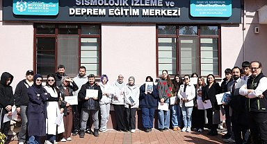 Kocaeli'de 'Beyaz Kalpler' afet gerçeğini deneyimledi