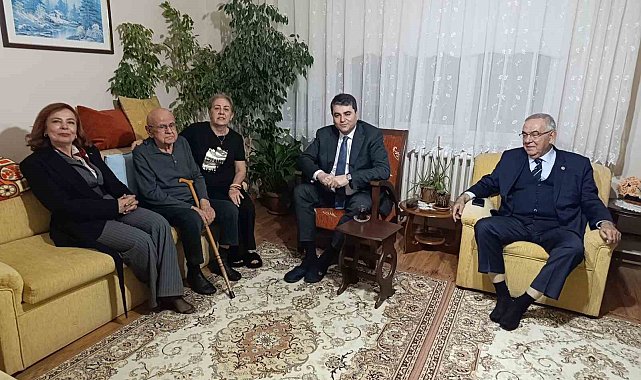 Köşe yazarı ve siyasetçi Mustafa Koçal vefat etti