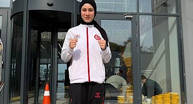 Kozanlı milli boksör Azra, dünya kupası için hazırlanıyor