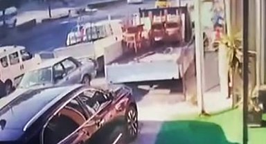 Kuşadası'ndaki silahlı saldırı güvenlik kamerasına yansıdı