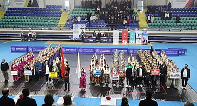 Kütahya'da 'Okullar Arası Halk Oyunları İl Birinciliği' tamamlandı