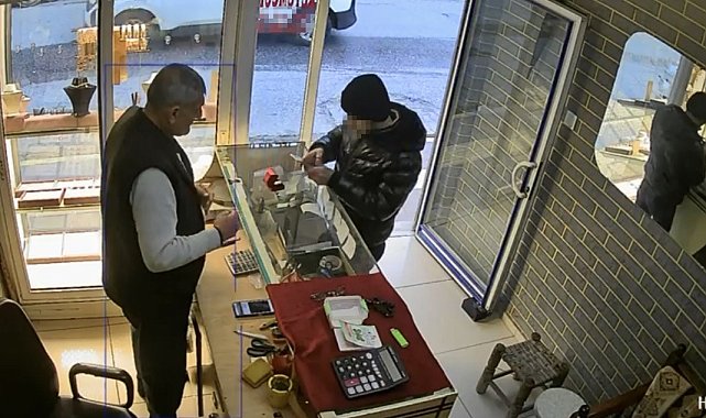 Kuyumcuya müşteri gibi giren hırsız 60 bin liralık yüzüğü alıp kayıplara karıştı
